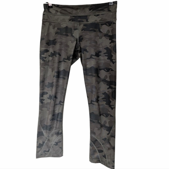 Lululemon Run: Inspire Crop II Womens 4 Active Run Yoga Ahtleisure Camo Green - Picture 2 of 15